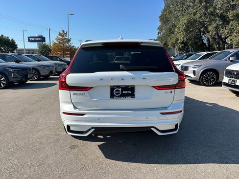 New 2026 Volvo XC60 B5 Plus w/ Protection Package Premier image 5
