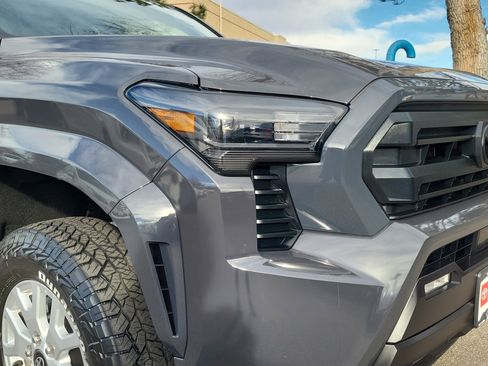 Certified 2024 Toyota Tacoma SR5 image 5