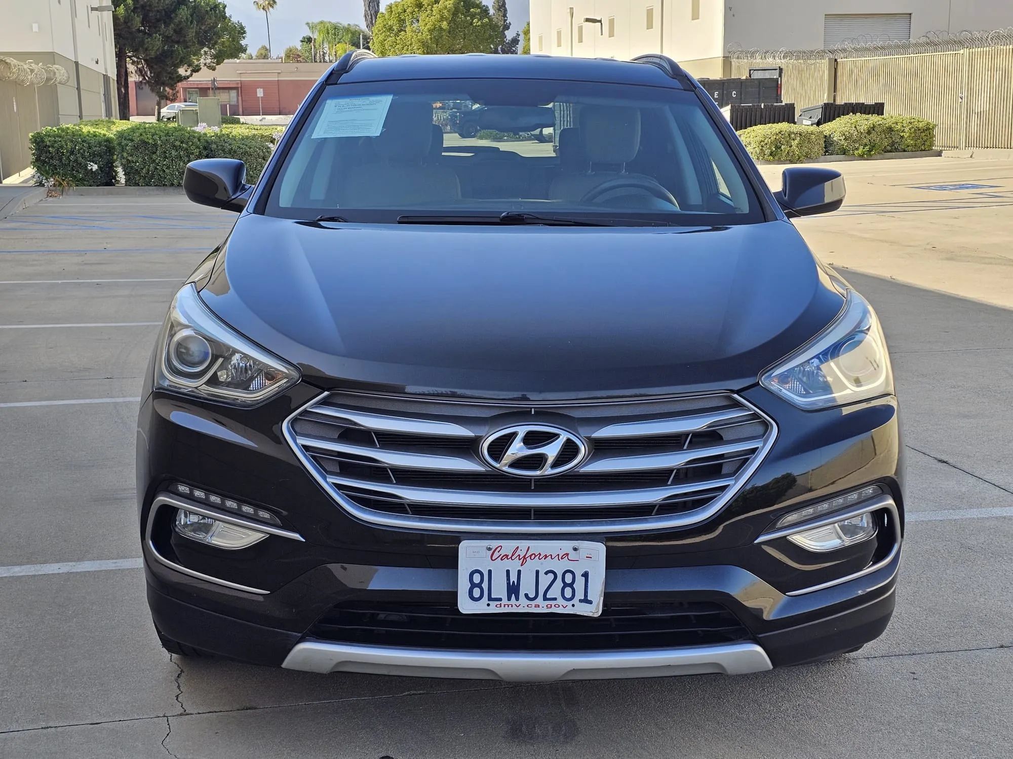 Used 2017 Hyundai Santa Fe Sport AWD/4WD image 2