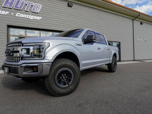 Used 2018 Ford F150 XLT w/ Equipment Group 302A Luxury AWD/4WD image 40