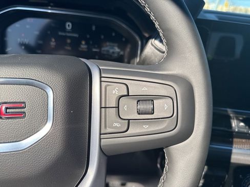 New 2026 GMC Sierra 1500 Elevation image 18