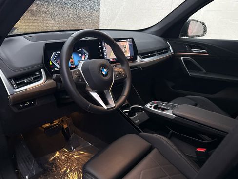 Certified 2025 BMW X1 xDrive28i image 12