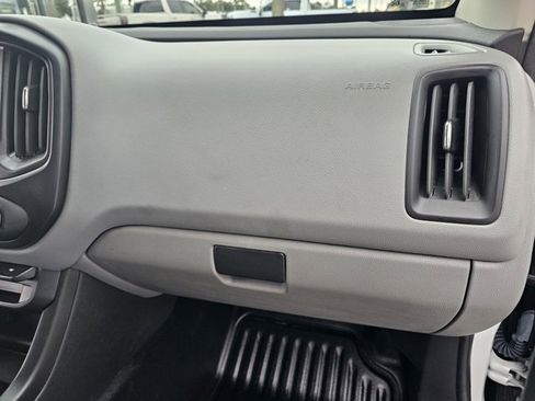 Used 2021 GMC Canyon Elevation Standard w/ Convenience Package image 24