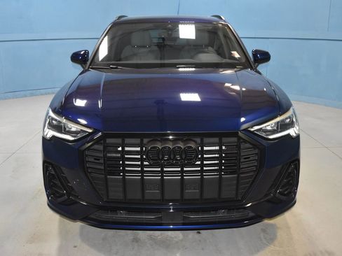 Certified 2025 Audi Q3 2.0T Premium w/ Convenience Package image 23