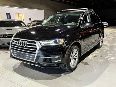 Used 2018 Audi Q7 3.0T Premium Plus image 3