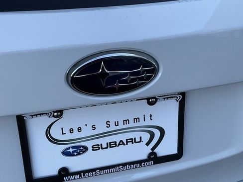 Used 2025 Subaru Outback Touring image 4