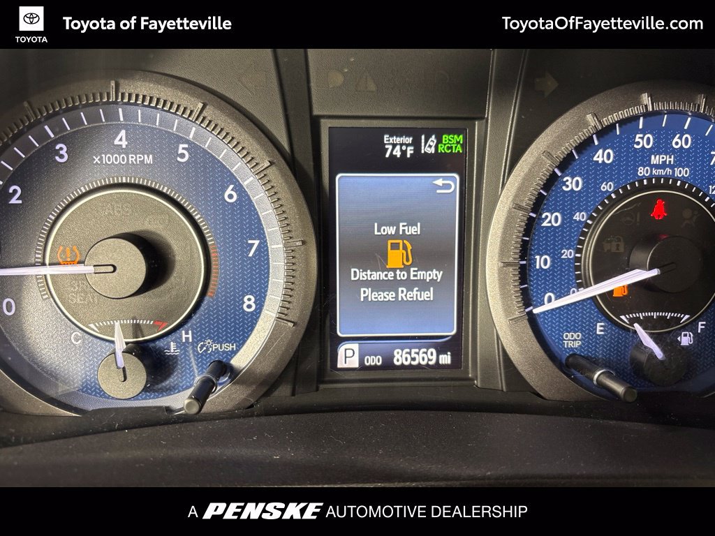 Used 2020 Toyota Sienna XLE w/ XLE Navigation Package FWD image 36