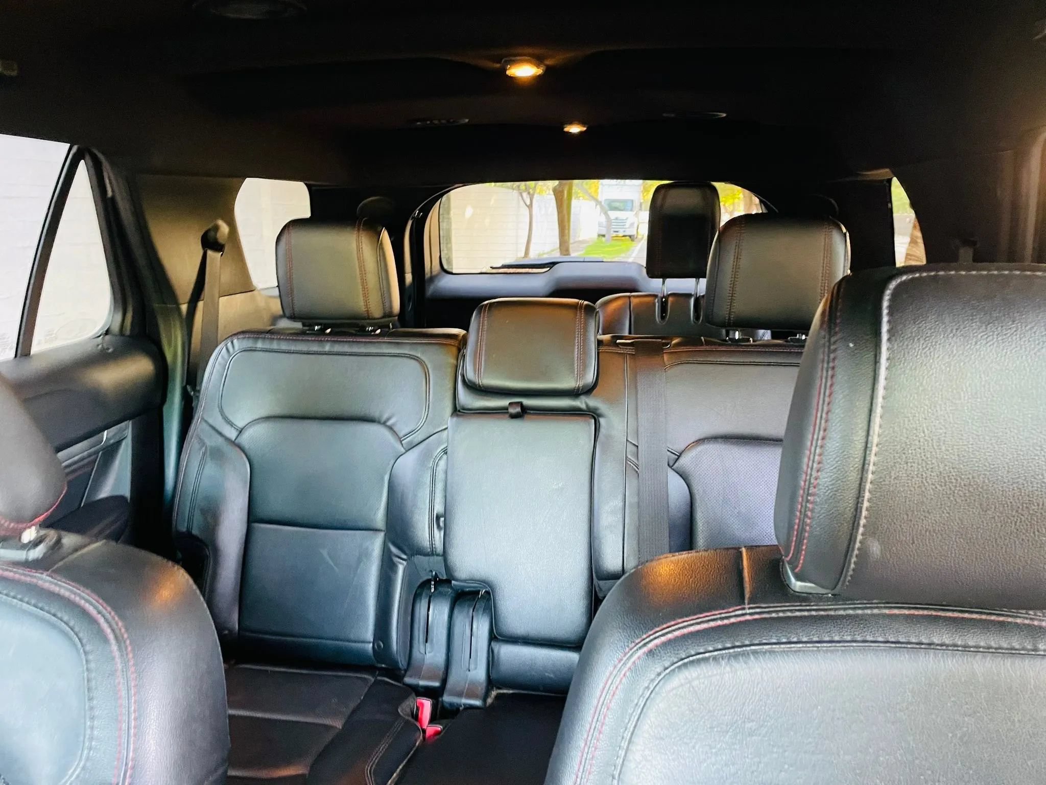 Used 2018 Ford Explorer Sport AWD/4WD image 15