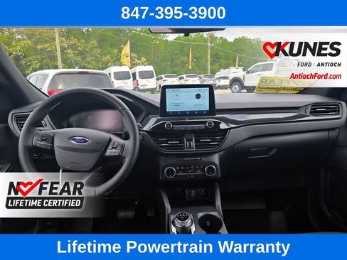 Certified 2025 Ford Escape ST-Line AWD/4WD image 13