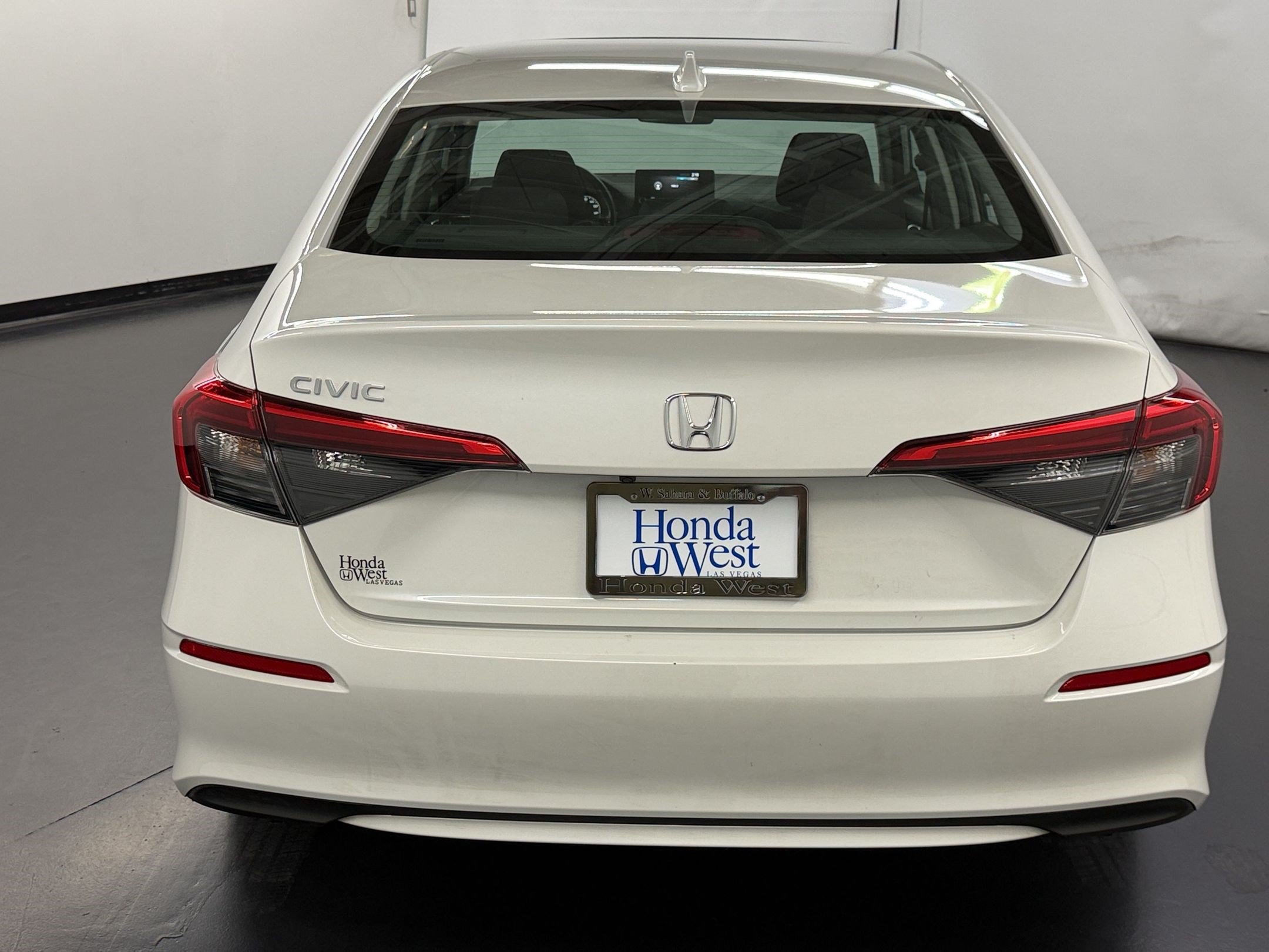 Certified 2024 Honda Civic EX image 10