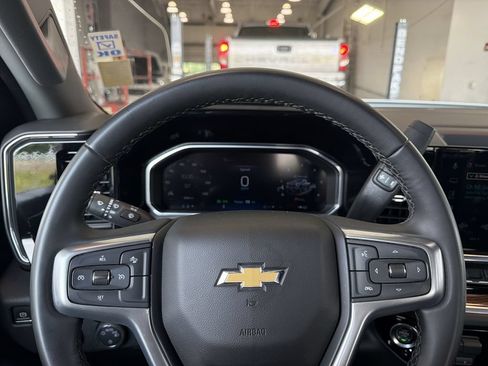 Certified 2026 Chevrolet Silverado 2500 LT AWD/4WD image 12
