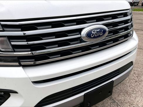 Used 2020 Ford Expedition XLT w/ Equipment Group 202A RWD image 34
