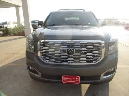 Used 2018 GMC Yukon Denali image 13
