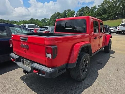 Used 2022 Jeep Gladiator Rubicon w/ Cold Weather Group AWD/4WD image 11