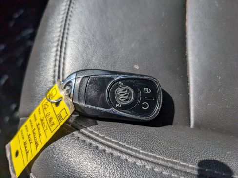 Used 2017 Buick Encore Essence FWD image 24