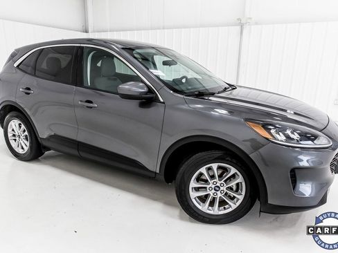 Used 2021 Ford Escape SE image 7
