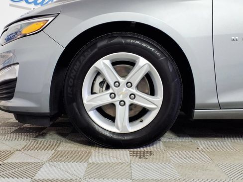 Used 2024 Chevrolet Malibu LS FWD image 7