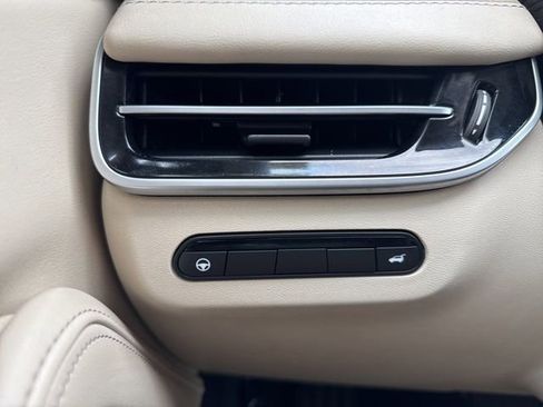 Certified 2023 INFINITI QX60 Sensory AWD/4WD image 22