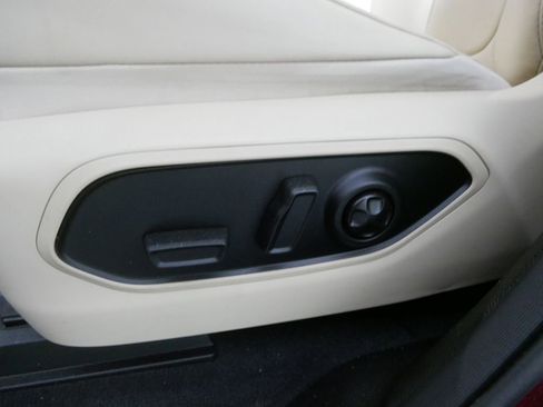 Used 2022 Jeep Grand Cherokee L Limited AWD/4WD image 21