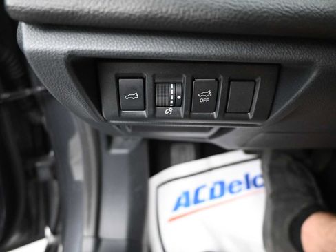 Used 2020 Subaru Outback Premium AWD/4WD image 17