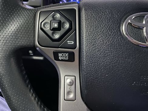 Used 2019 Toyota 4Runner Limited AWD/4WD image 11
