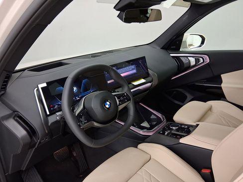 New 2026 BMW X3 xDrive30 w/ Premium Package image 2