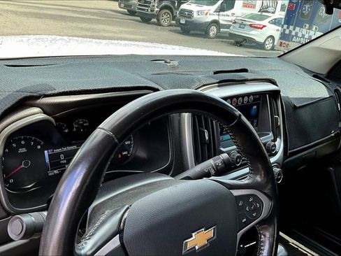 Used 2018 Chevrolet Colorado LT w/ Redline Special Edition AWD/4WD image 10