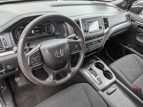 Certified 2019 Honda Passport Sport image 2