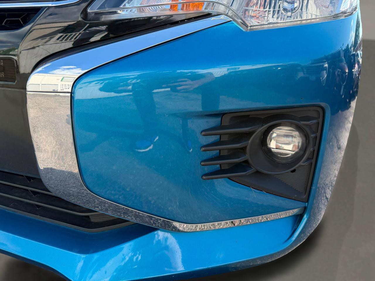 Used 2024 Mitsubishi Mirage LE FWD image 13