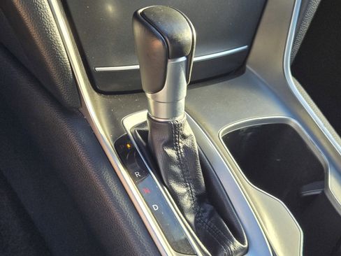 Used 2018 Honda Accord Sport image 18