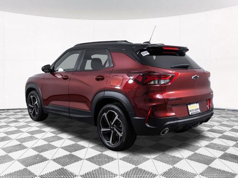 Used 2023 Chevrolet TrailBlazer RS w/ Sun and Liftgate Package FWD image 16