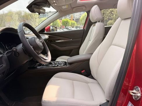 Used 2025 MAZDA CX-30 AWD 2.5 S w/ Premium Package image 8