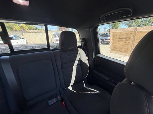 Used 2026 Nissan Frontier PRO-4X AWD/4WD image 36