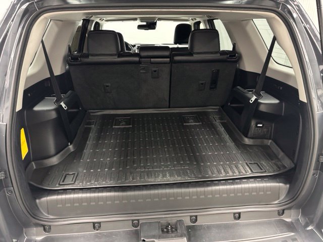 Used 2024 Toyota 4Runner SR5 Premium w/ Moonroof Package AWD/4WD image 8