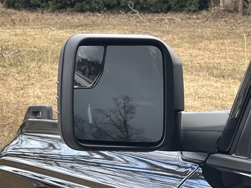 New 2025 Ford Bronco 4-Door image 23