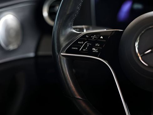 Used 2022 Mercedes-Benz E 350 4MATIC Sedan w/ Driver Assistance Package image 39