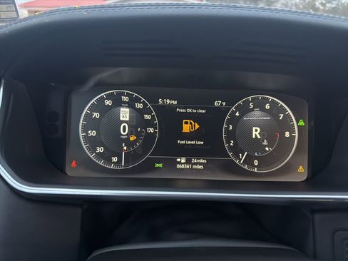 Used 2017 Land Rover Range Rover Supercharged image 12