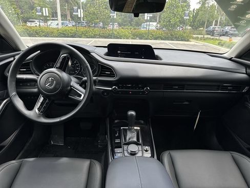 Certified 2025 MAZDA CX-30 AWD 2.5 S w/ Preferred Package image 14