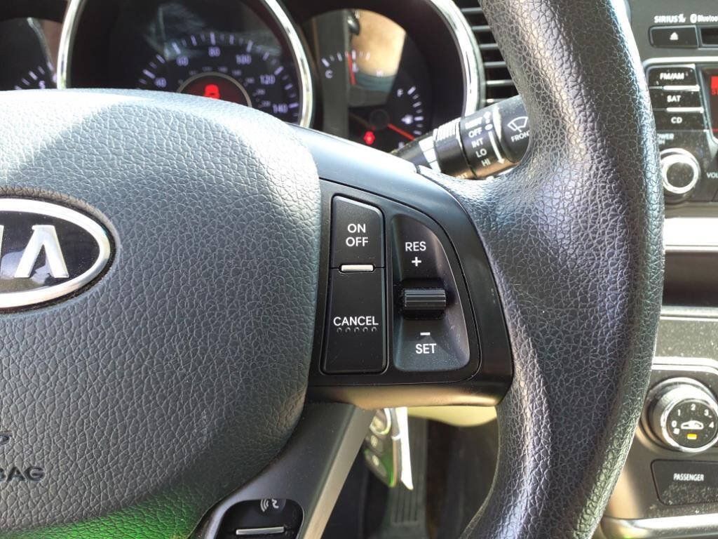 Used 2012 Kia Optima LX FWD image 20