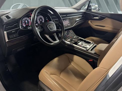 Used 2020 Audi Q7 3.0T Premium w/ Convenience Package AWD/4WD image 9
