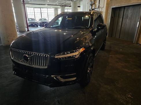 Certified 2025 Volvo XC90 B6 Ultra w/ Protection Package Premier AWD/4WD image 1