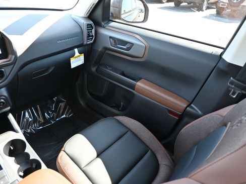 New 2025 Ford Bronco Sport Outer Banks image 31