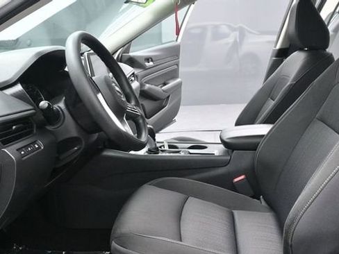 Used 2020 Nissan Altima 2.5 S FWD image 18