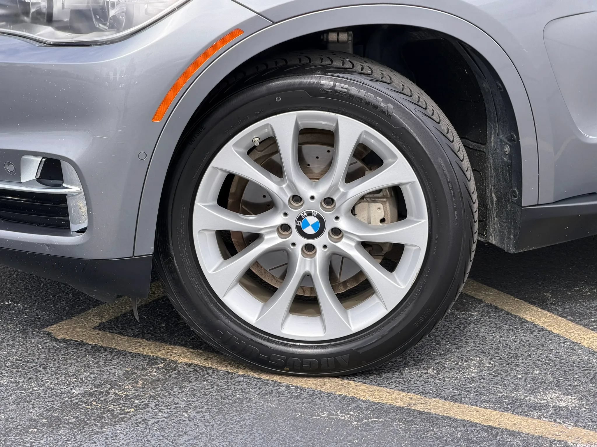 Used 2018 BMW X5 xDrive35i AWD/4WD image 3