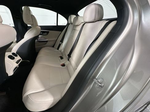 Used 2022 Mercedes-Benz C 300 Sedan image 23