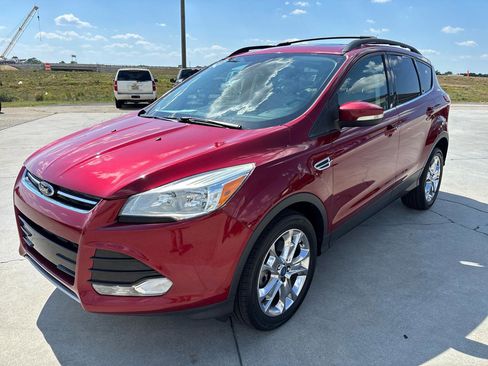 Used 2013 Ford Escape SEL FWD image 8