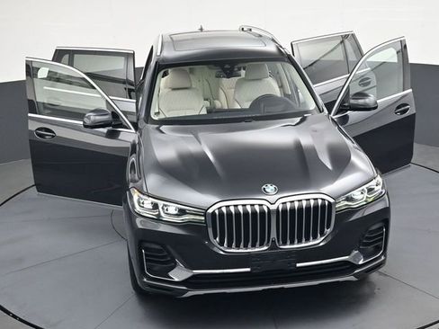 Used 2022 BMW X7 xDrive40i w/ Executive Package AWD/4WD image 46