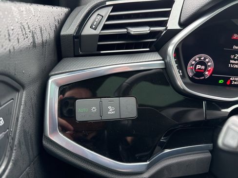 Used 2021 Audi Q3 2.0T Premium Plus w/ Premium Plus Package image 45