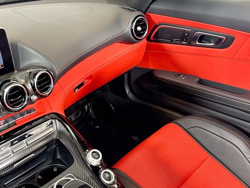 Used 2019 Mercedes-Benz AMG GT C image 21