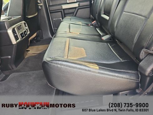 Used 2018 Ford F250 Lariat w/ Lariat Ultimate Package AWD/4WD image 35